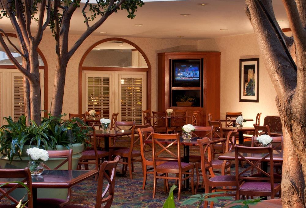 Embassy Suites By Hilton Houston Near The Galleria Kültér fotó