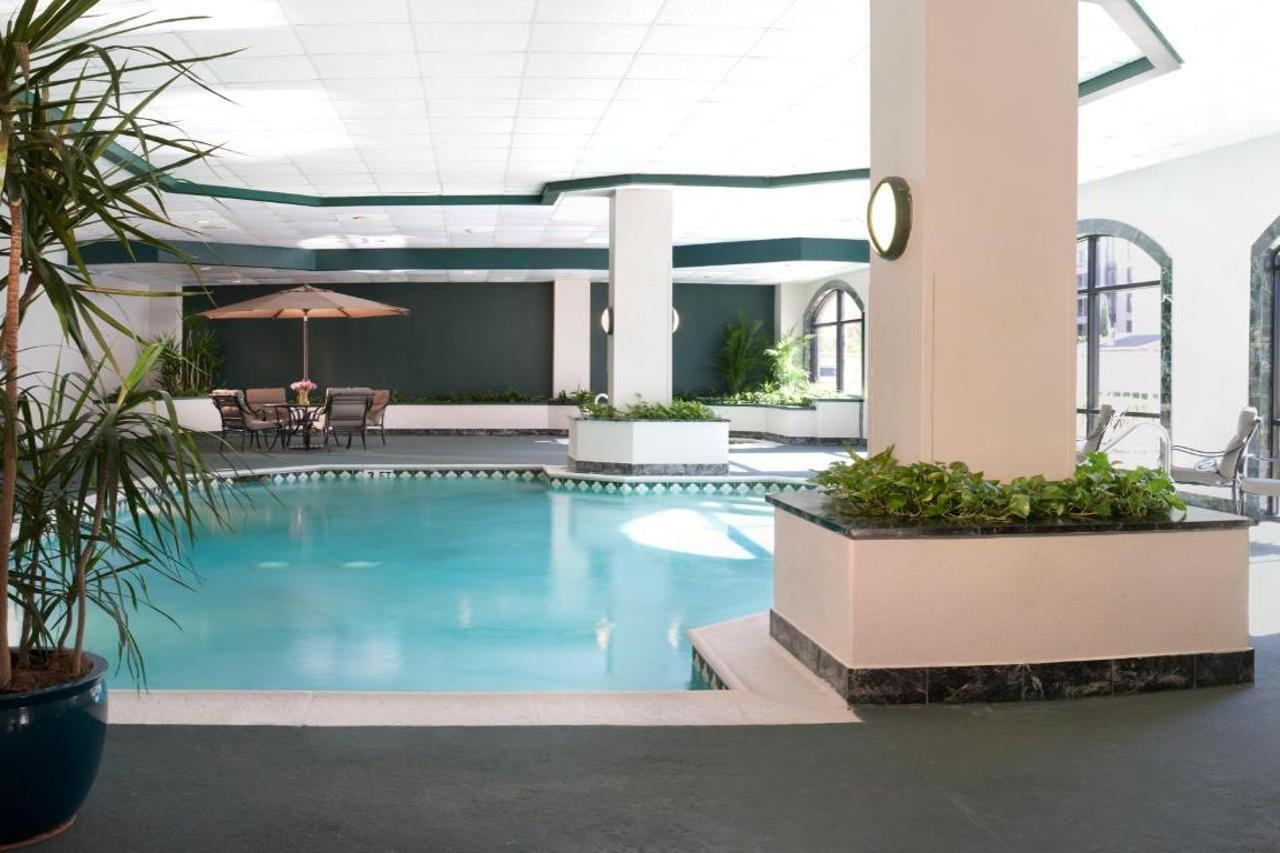Embassy Suites By Hilton Houston Near The Galleria Kültér fotó