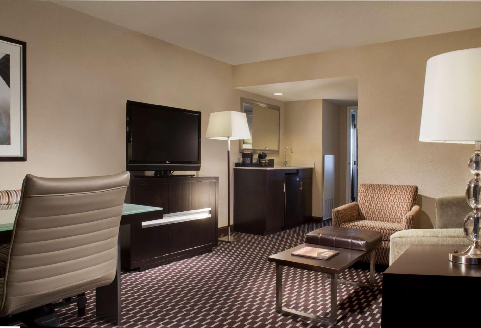 Embassy Suites By Hilton Houston Near The Galleria Kültér fotó