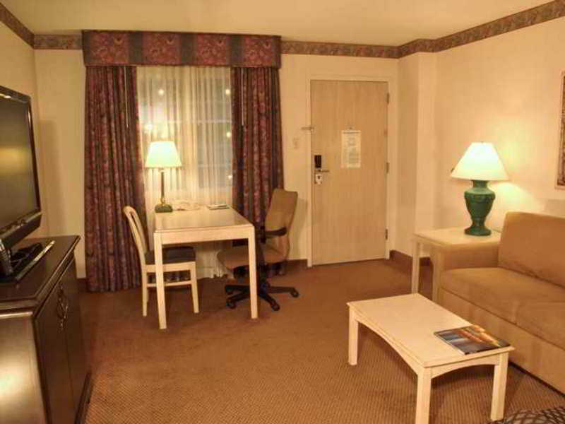 Embassy Suites By Hilton Houston Near The Galleria Szoba fotó