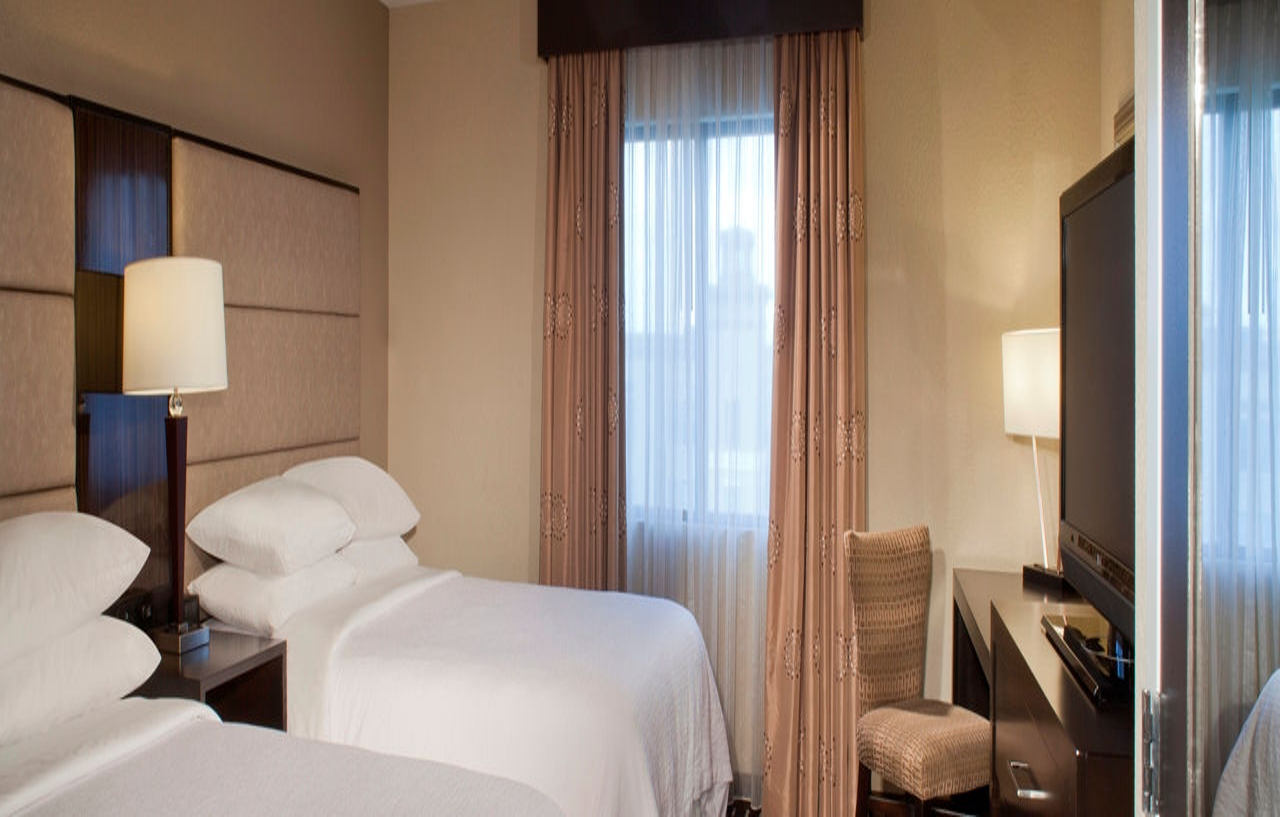 Embassy Suites By Hilton Houston Near The Galleria Kültér fotó